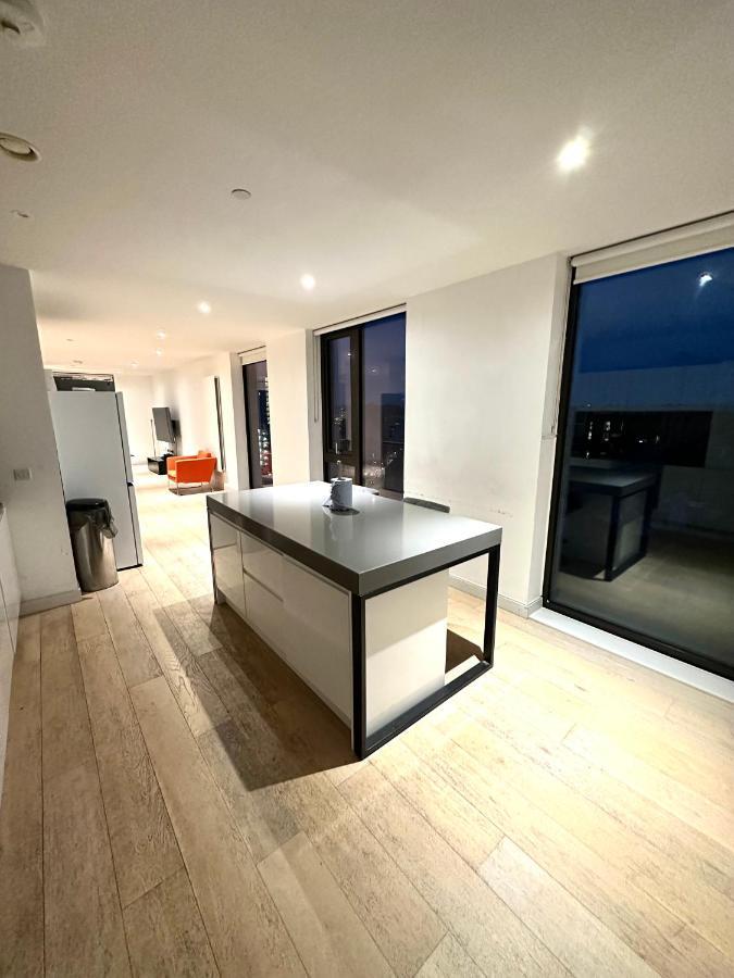 Penthouse 1 Bedroom Apartament *