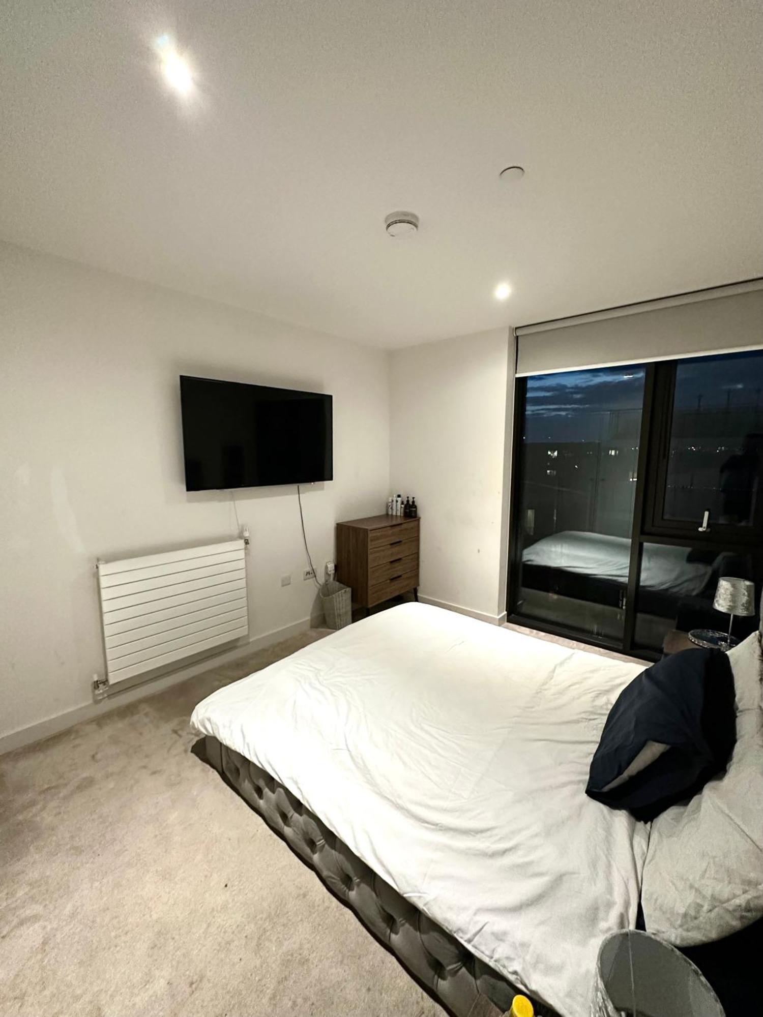 Penthouse 1 Bedroom Apartament Londra